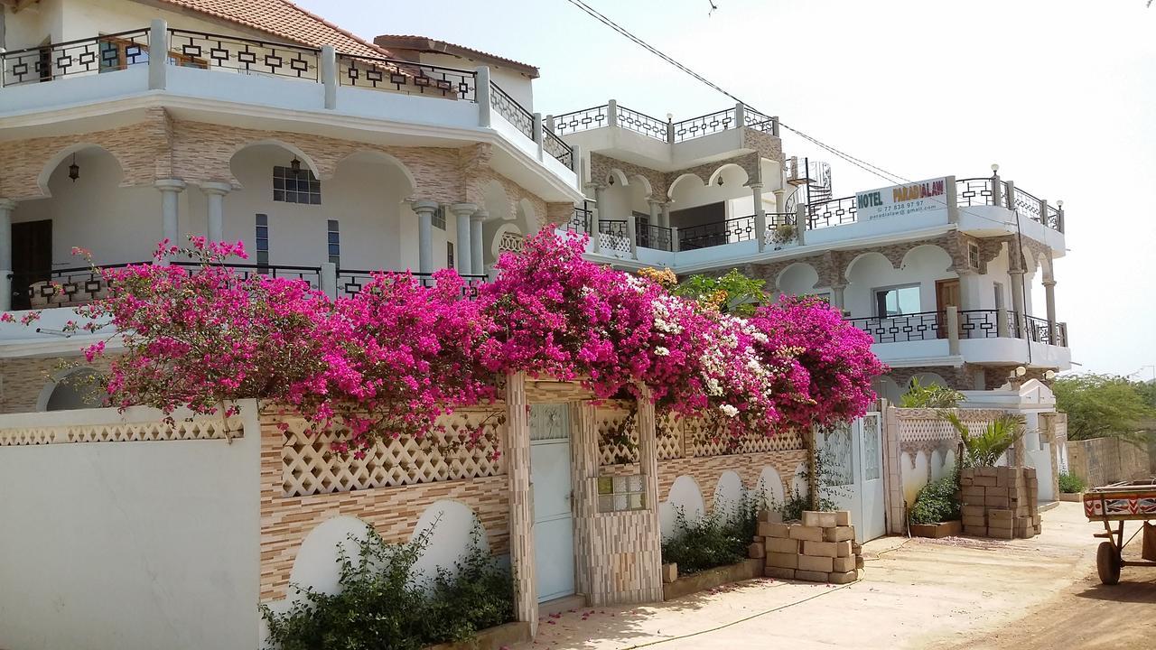 Hôtel Paradialaw à Saly Extérieur photo